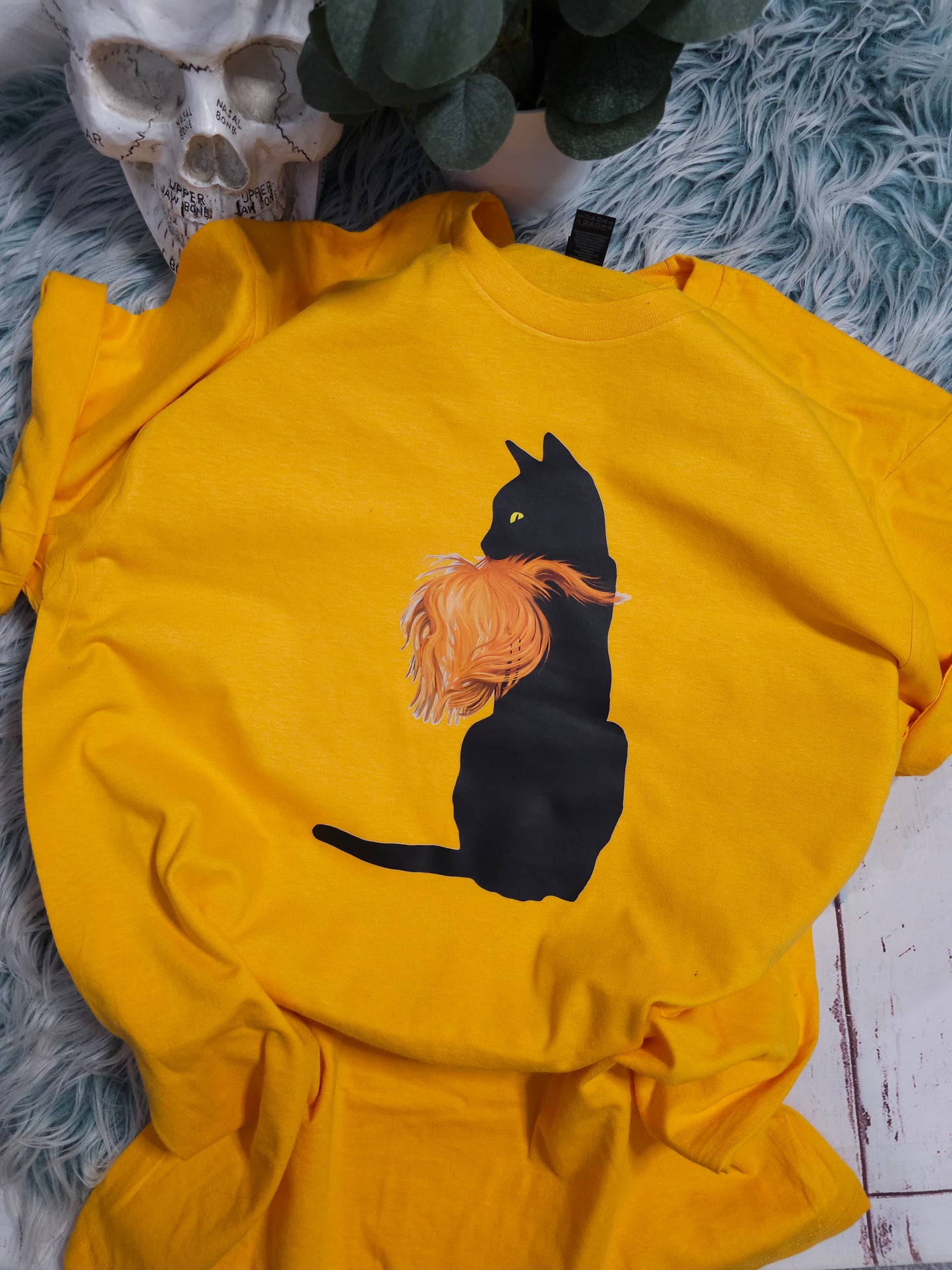 Black Cat and revenge on the toupee