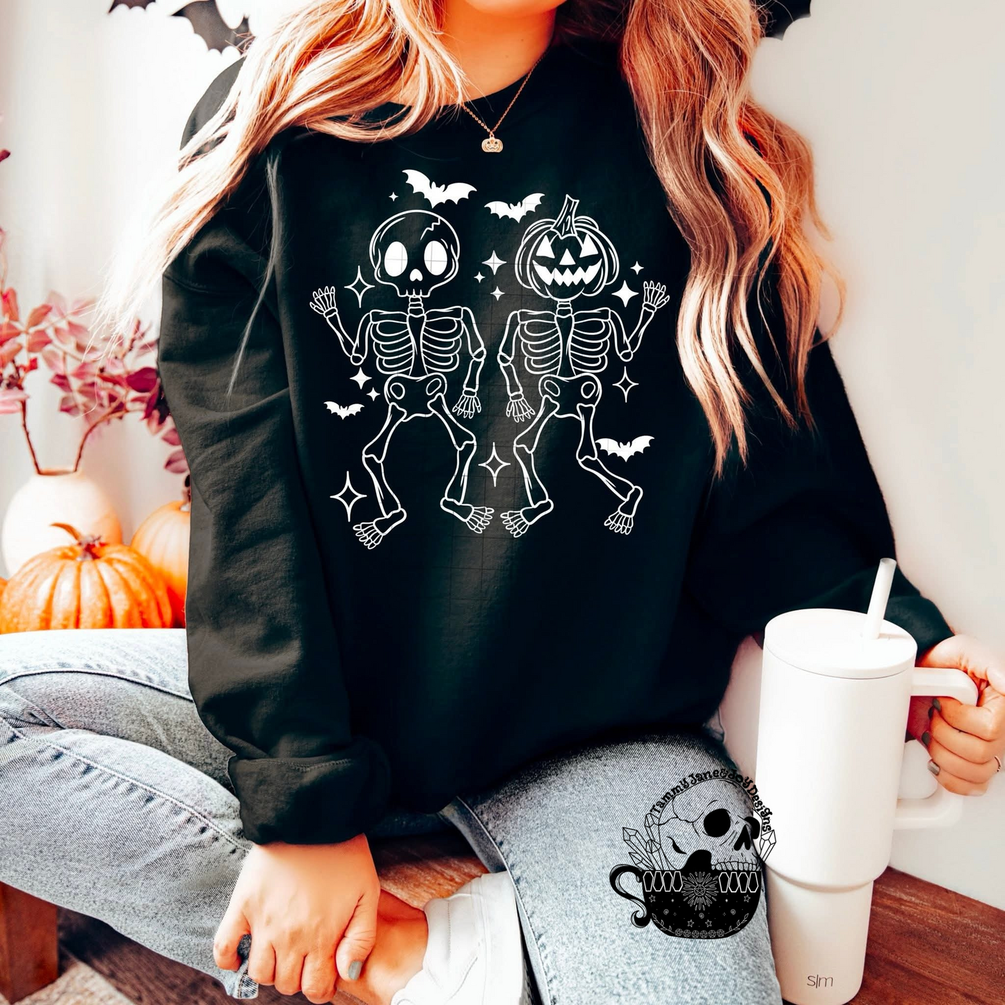 Dancing Skelly Friends White